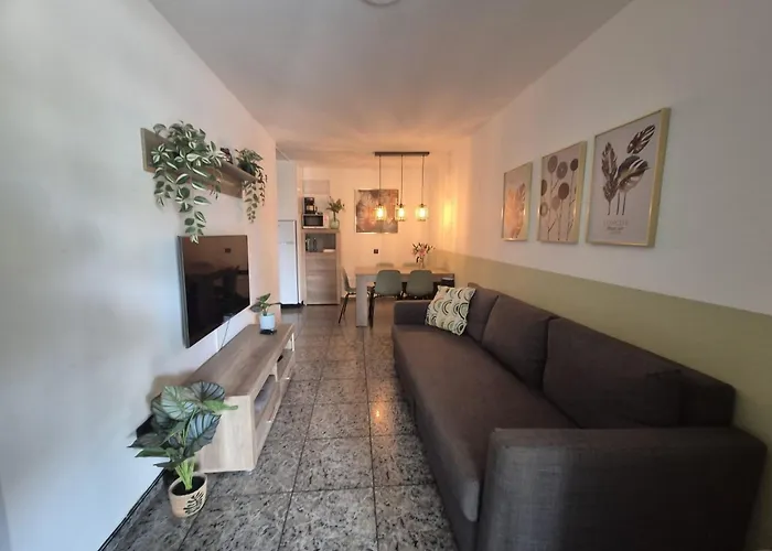 Olas Palmeras Daire *